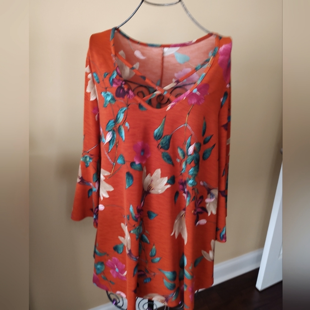 Boutique Gorgeous Top